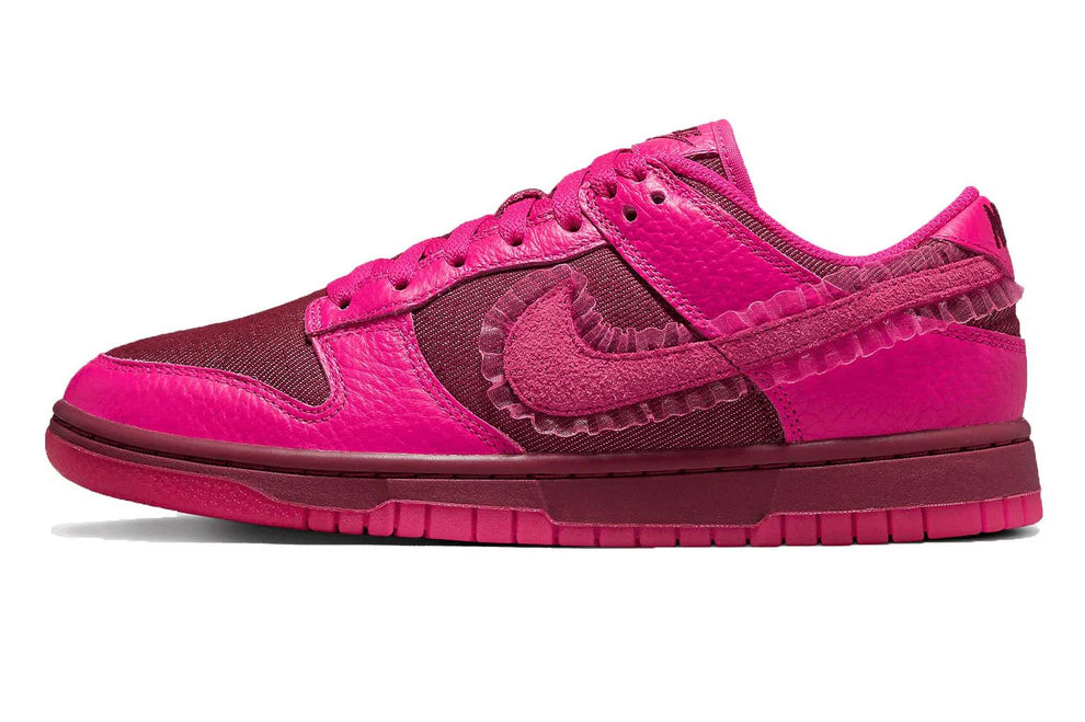 Nike Dunk Low Valentine's Day | MS KICKS